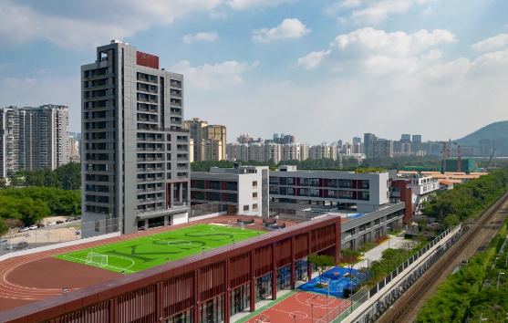 深圳市前海國王國際學(xué)校8月份招生校園開放日