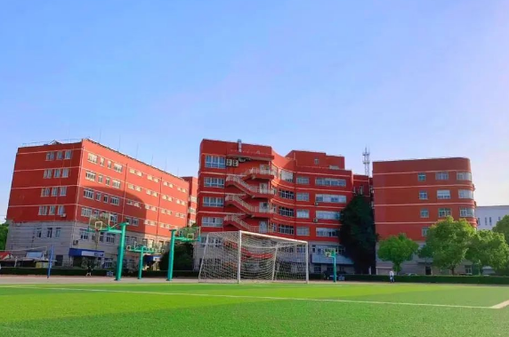 閔行匯點高中入學條件有哪些？學費多少？